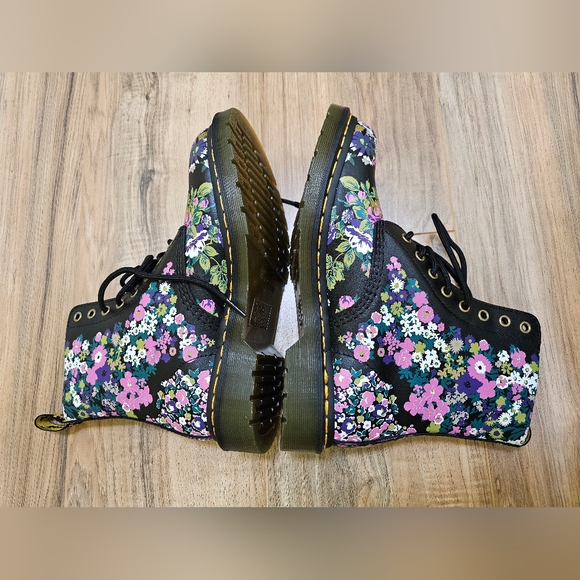 🌸DR. MARTENS 1460 PASCAL VINTAGE FLORAL LEATHER LACE-UP BOOTS, size US 10 - Picture 6 of 9